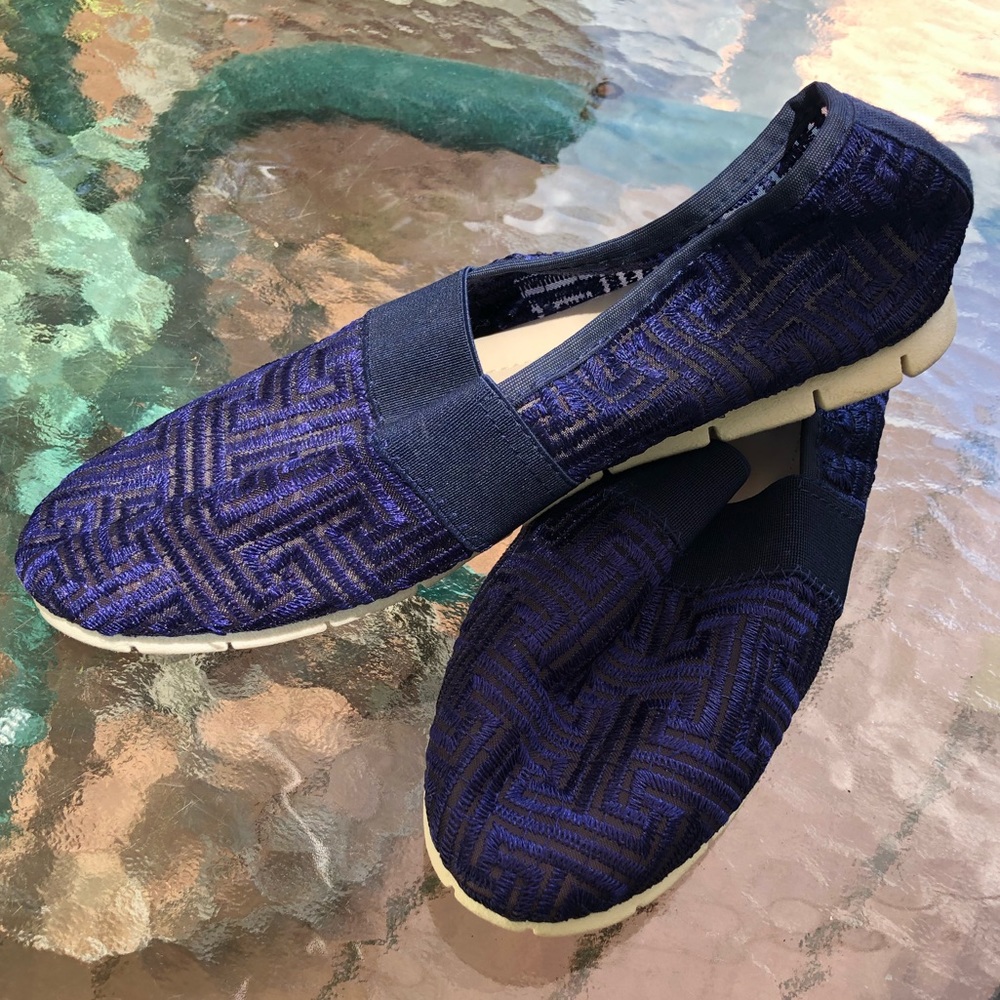Wanted Flat Flex Sole Blue Slip-On, Comfy, Sz 7